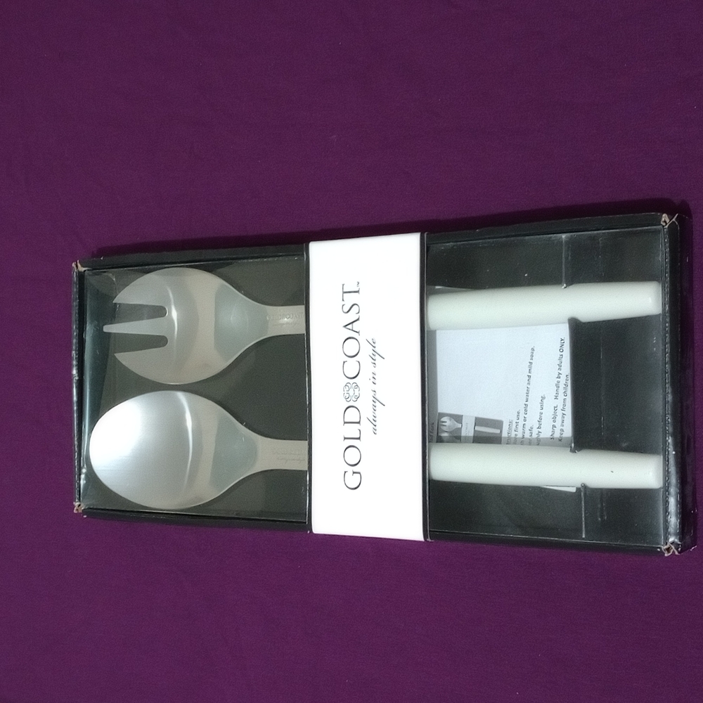 New | 2 Pice Serving Set by GOLD COAST